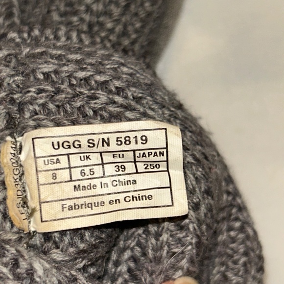 UGG Classic Cardy boots in gray 8 - Picture 8 of 13
